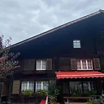 Uncle Eric's * Matten bei Interlaken