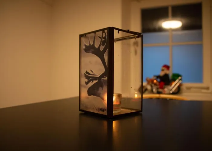 Uncle Eric's * ماتين